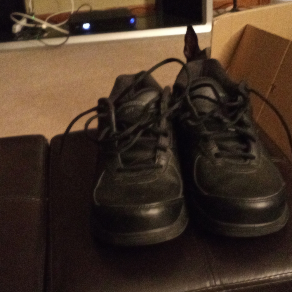 Men's sneakers